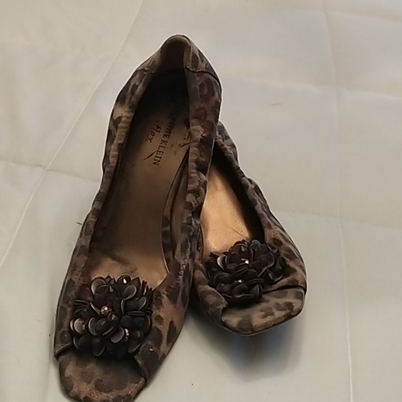 Ann Klein - Picture 1 of 4